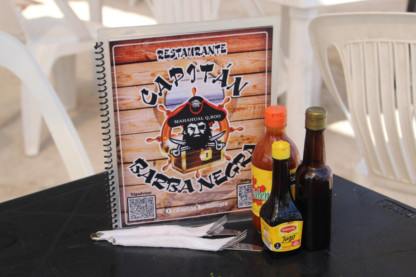 The Captain’s Feast — Open bar plus a delicious Caribbean-style meal